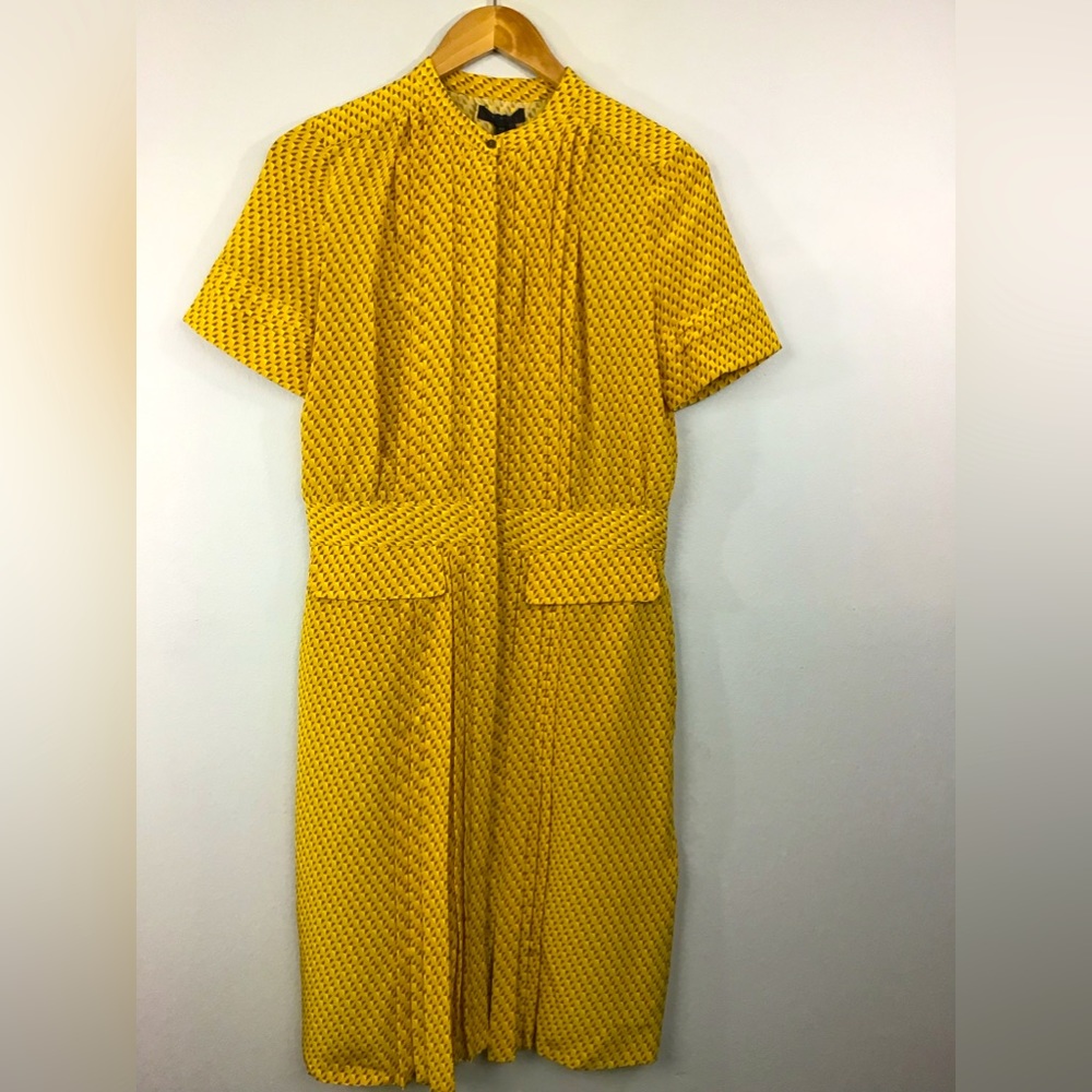 Pleated Short Sleeve Dress Marigold Size 6 NWT MSRP $2500 Belstaff 100% Silk - Picture 4 of 14
